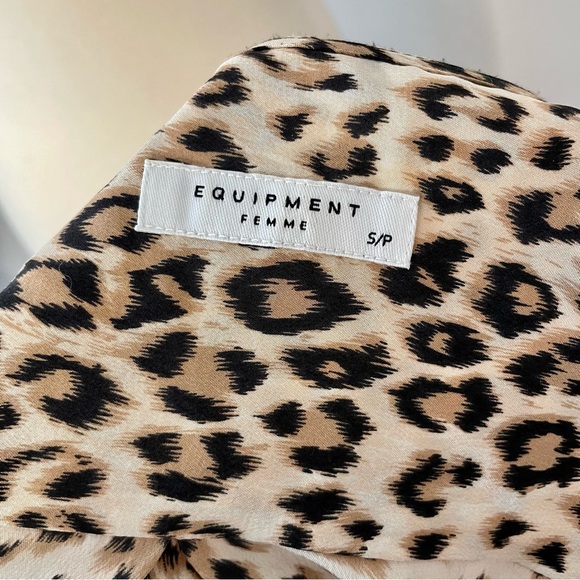 Equipment Cheetah Silk Blouse - Picture 11 of 13